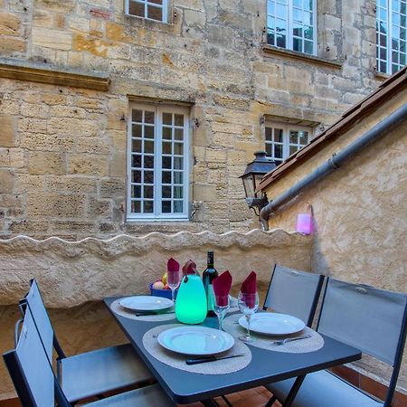 Chez Alice Appartement En Plein Centre Ville ซาร์ลา-ลา-กาเนดา ภายนอก รูปภาพ