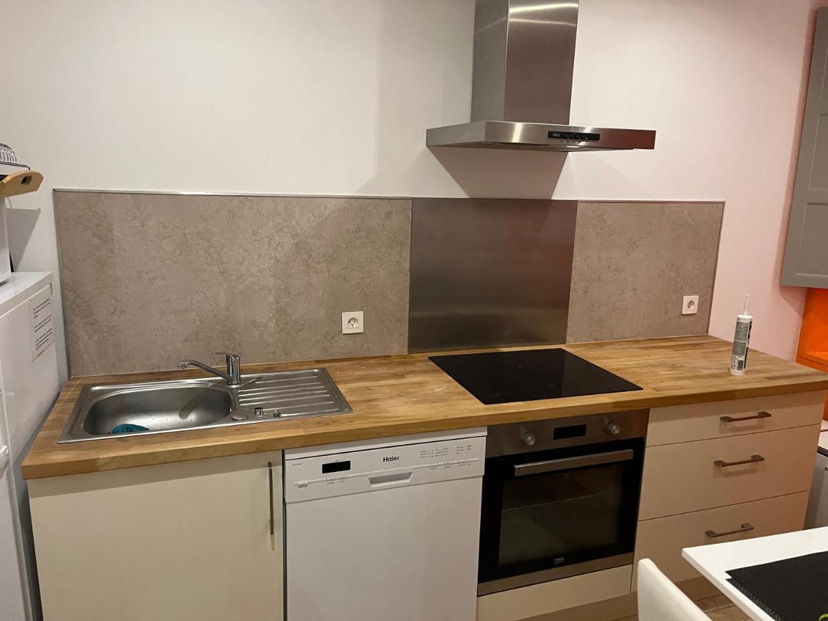 Chez Alice Appartement En Plein Centre Ville ซาร์ลา-ลา-กาเนดา ภายนอก รูปภาพ